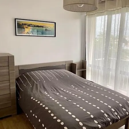 T3 - Centre - 75m2 - 2 Sdb - Parking - Calme Apartment *