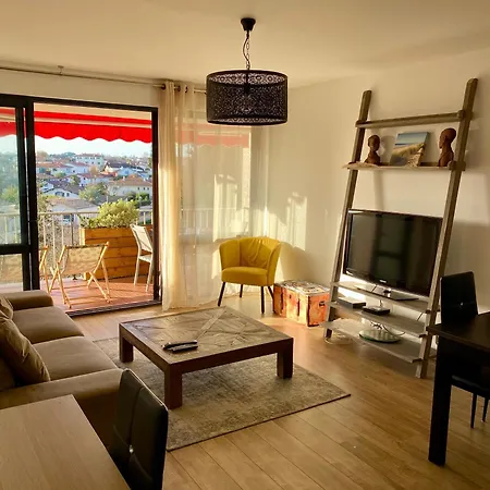 T3 - Centre - 75m2 - 2 Sdb - Parking - Calme Appartement