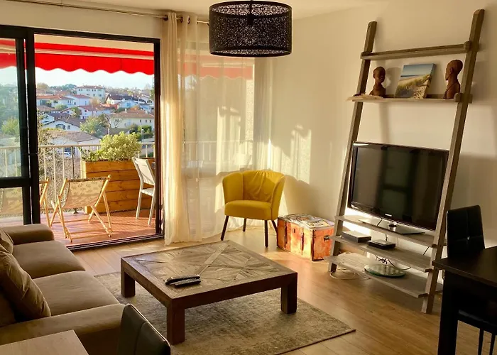 T3 - Centre - 75m2 - 2 Sdb - Parking - Calme Appartement