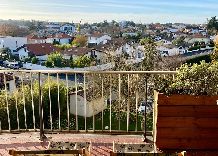 T3 - Centre - 75m2 - 2 Sdb - Parking - Calme Appartement