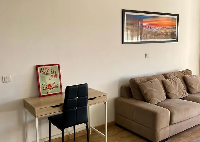 T3 - Centre - 75m2 - 2 Sdb - Parking - Calme Appartement Anglet