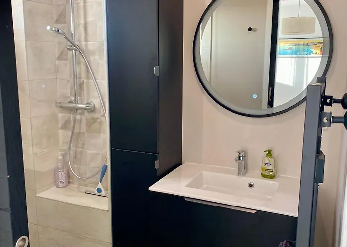 T3 - Centre - 75m2 - 2 Sdb - Parking - Calme Appartement *